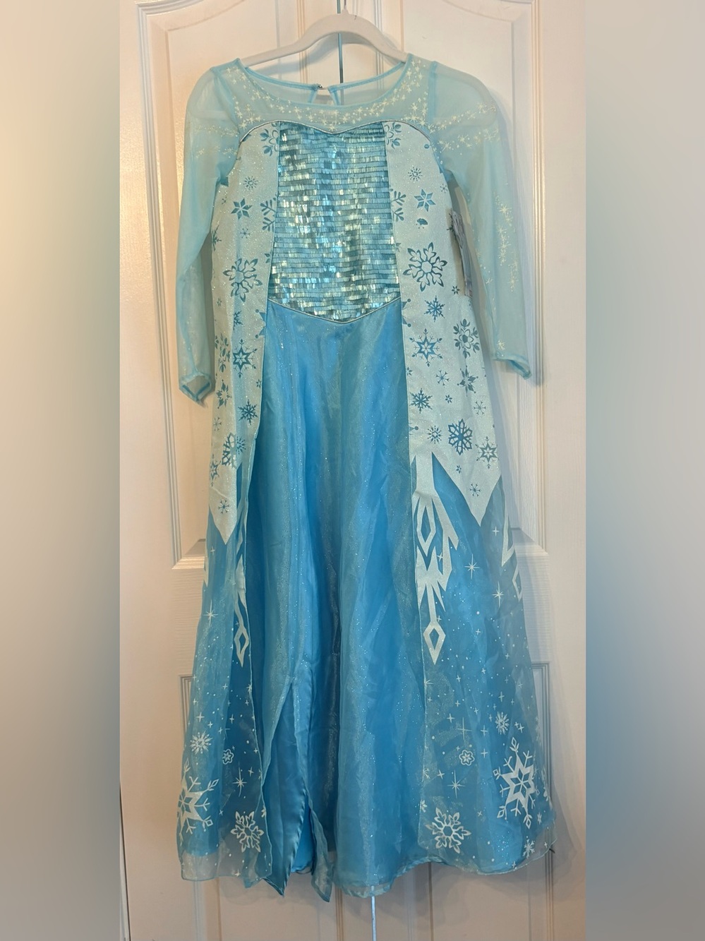 Disney Frozen Elsa Costume, Light blue, size 7/8